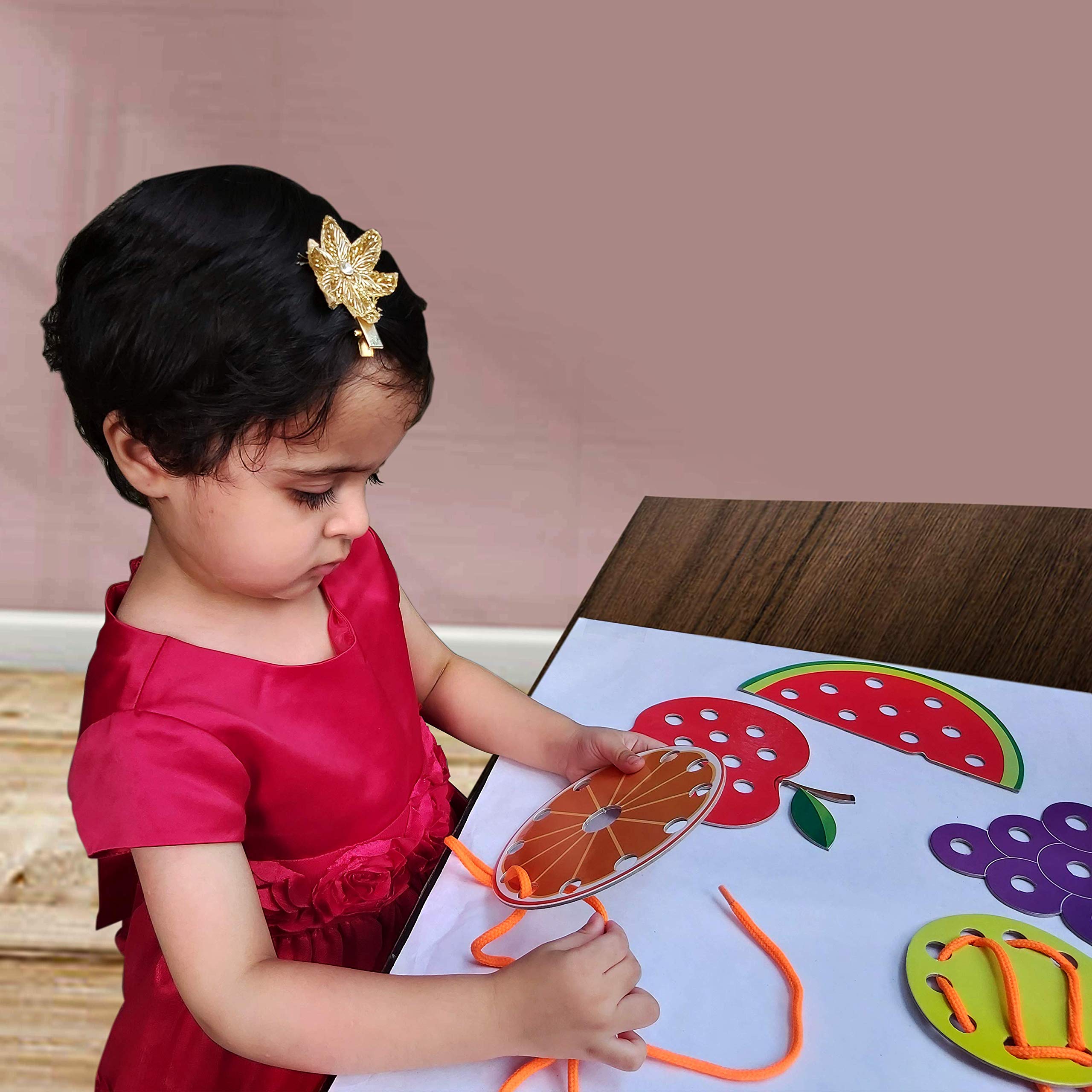 WONDRBOX Return Gifts  Birthday Pack of 12, Lacing